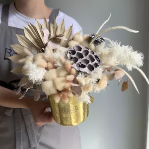 Інтер'єрна композиція з сухоцвітів №190